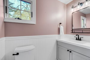  Photo 40
