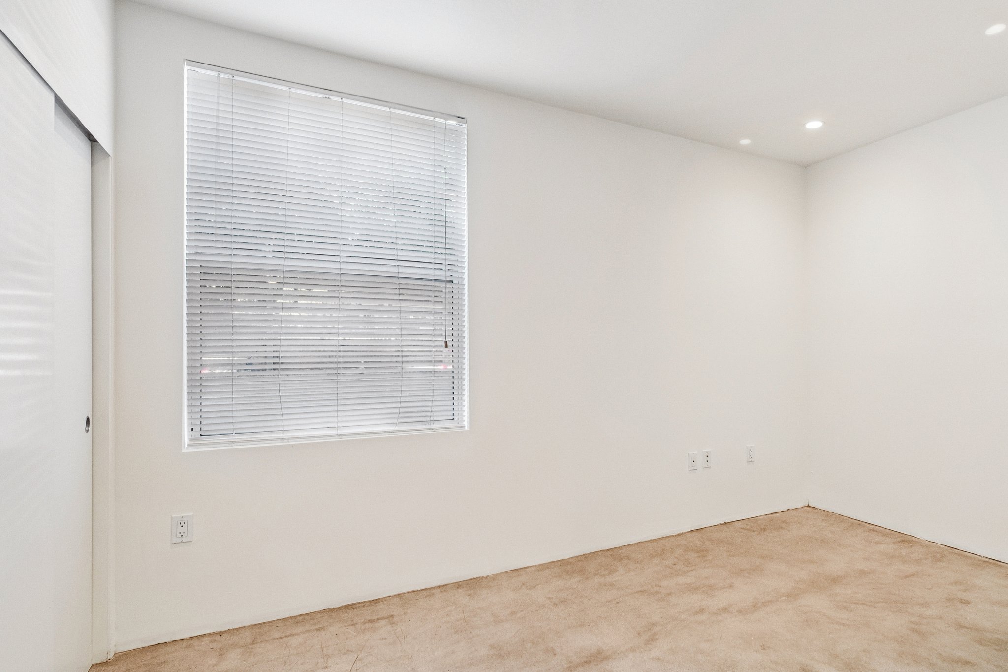 Waring Ave 3-S1111-019r.jpg