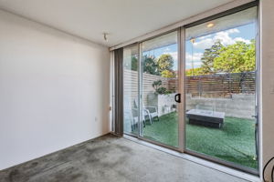 Waring Ave 3-S1111-013