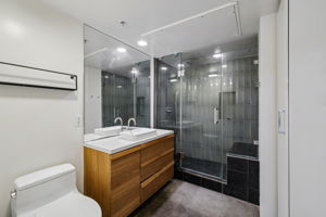 Waring Ave 3-S1111-022