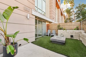 Waring Ave 3-S1111-026r.jpg