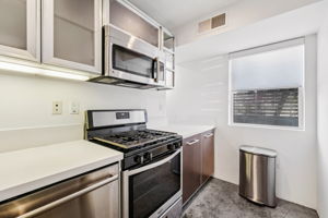 Waring Ave 3-S1111-015rr