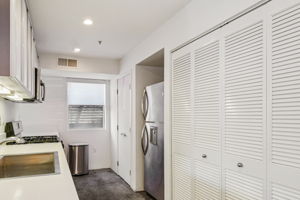 Waring Ave 3-S1111-017rr