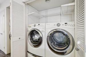 Waring Ave 3-S1111-018rr