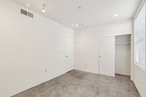 Waring Ave 3-S1111-020rr