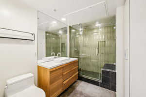 Waring Ave 3-S1111-022rr