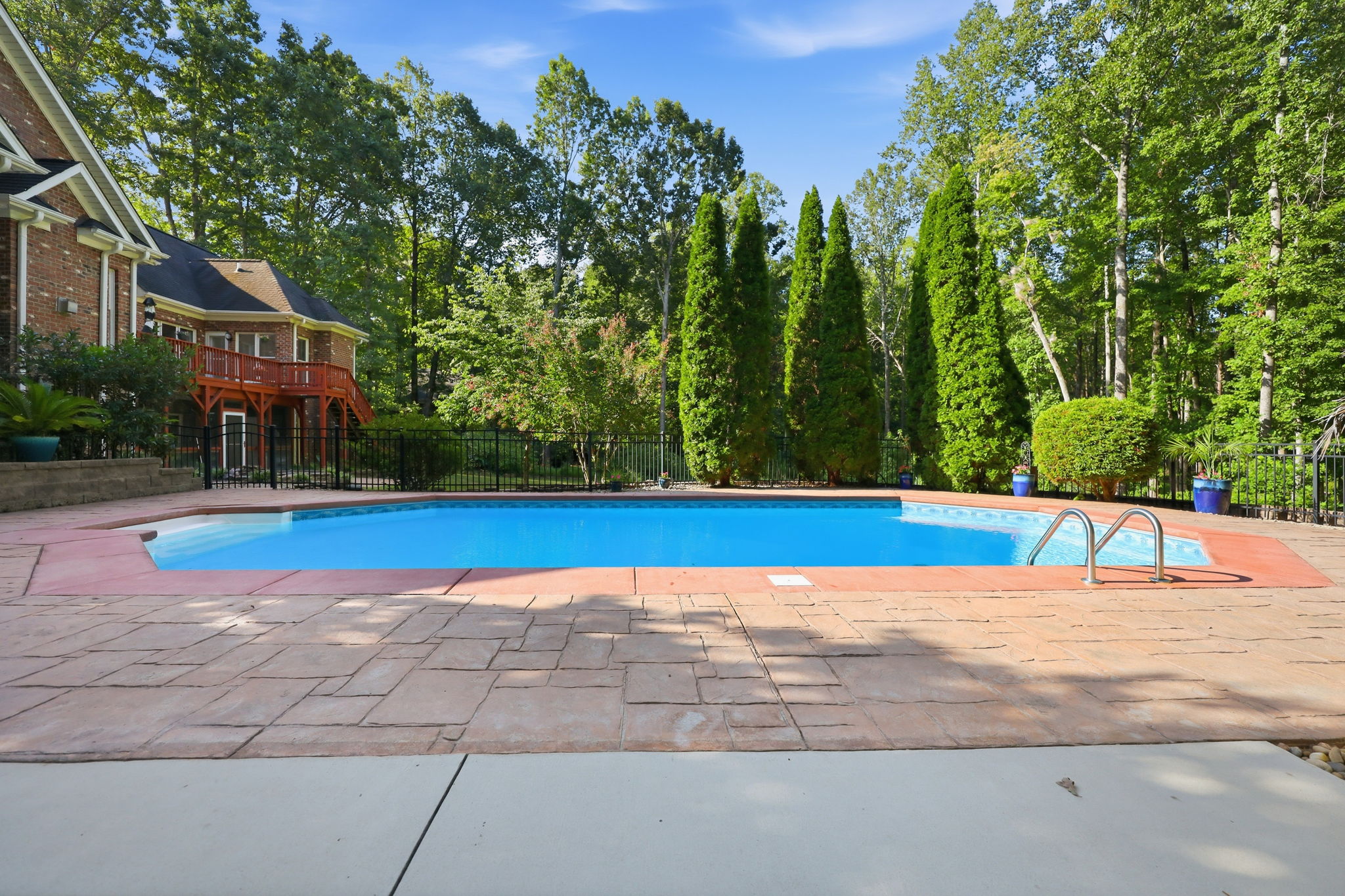  Photo 54