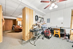  Photo 47