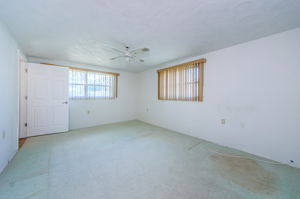 Master Bedroom 1c-3