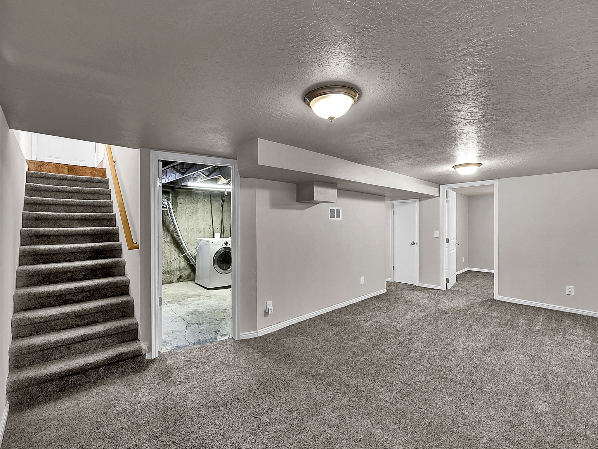  5808 S 2625 W, Roy, UT 84067, US Photo 12