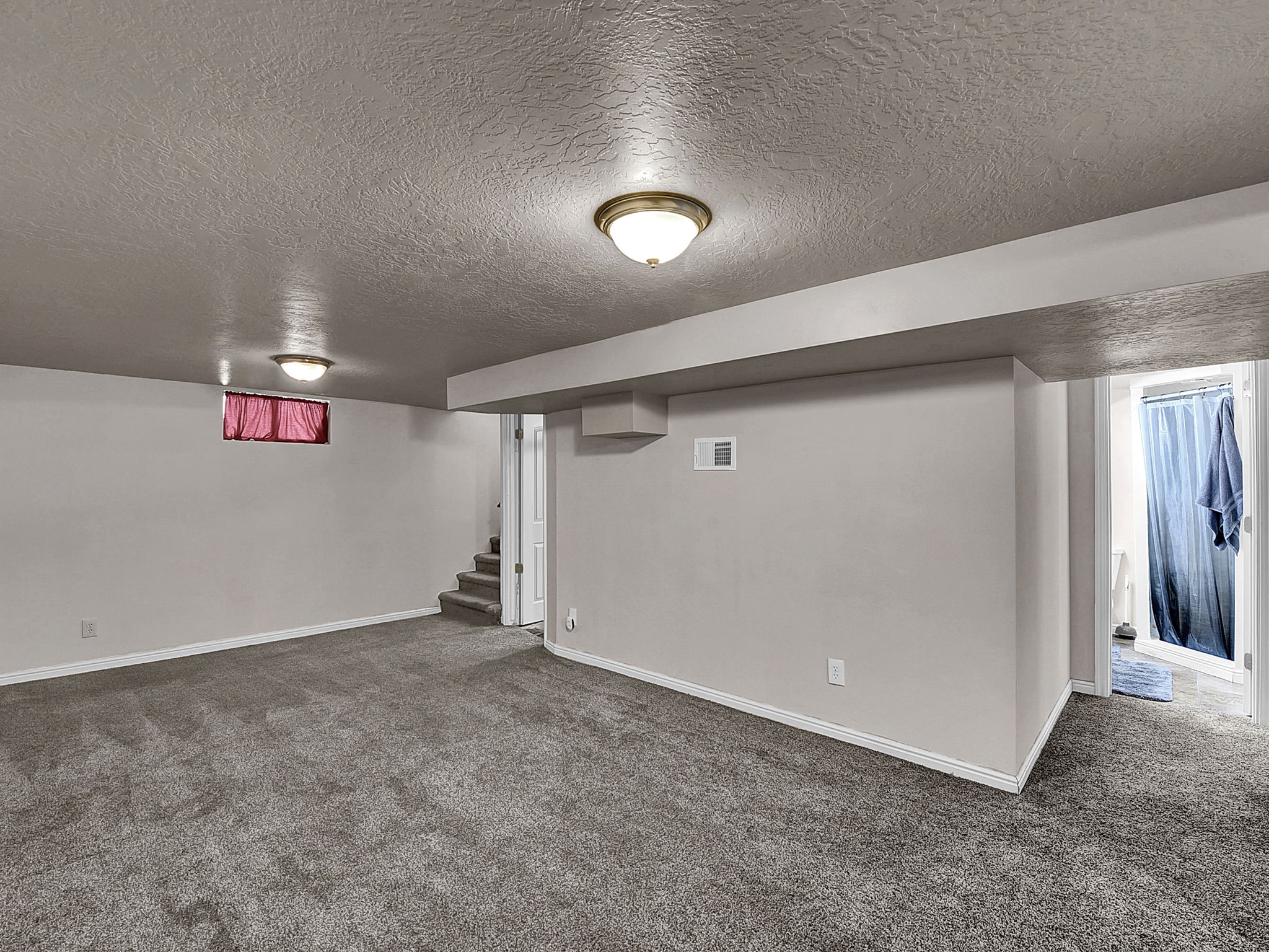  5808 S 2625 W, Roy, UT 84067, US Photo 13