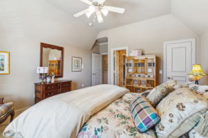 5808Spring_024