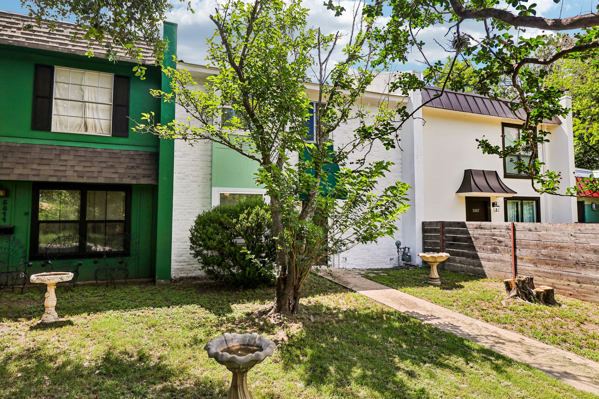 Coventry Ln-S0206-002.jpg
