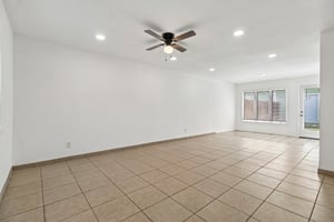 Coventry Ln-S0206-005.jpg