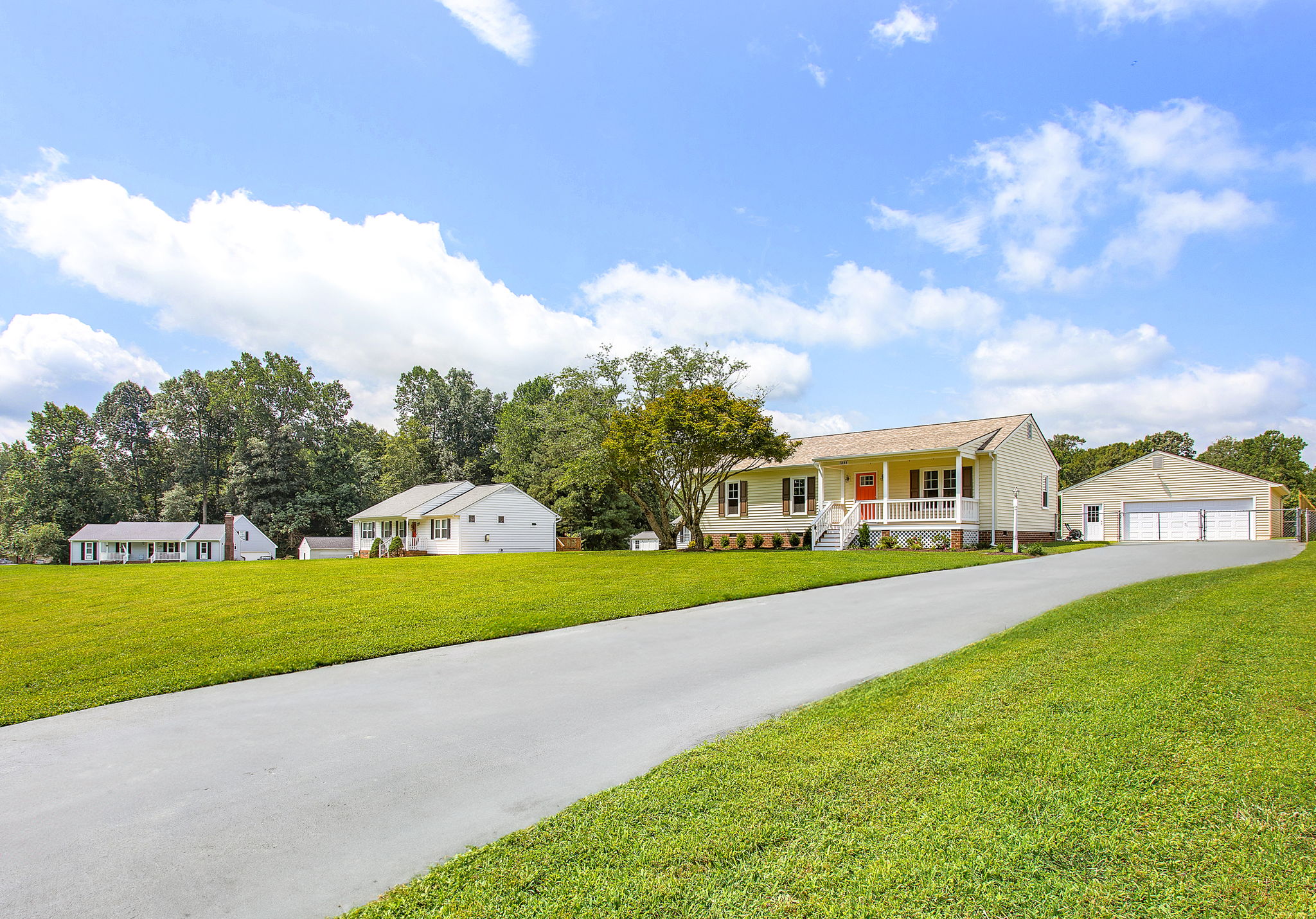 03-Exterior Front