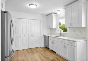 12-Kitchen