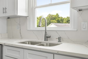 16-Kitchen Sink