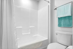 23-Bathroom