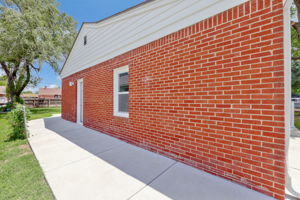  Photo 41