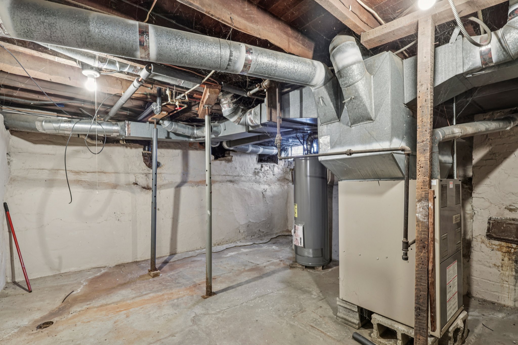 West Blvd-S0503-037.jpg