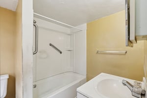 West Blvd-S0503-024.jpg