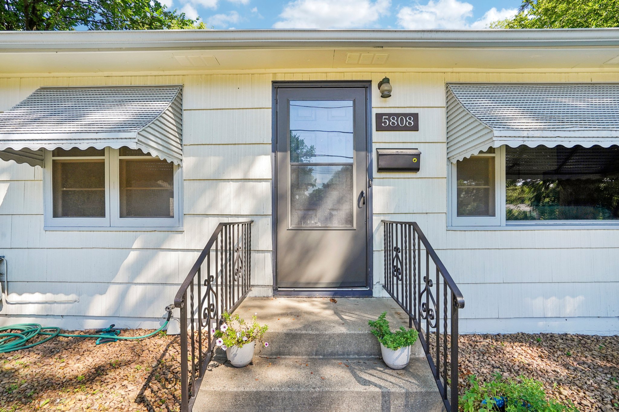 36th Ave N-S2108-004.jpg