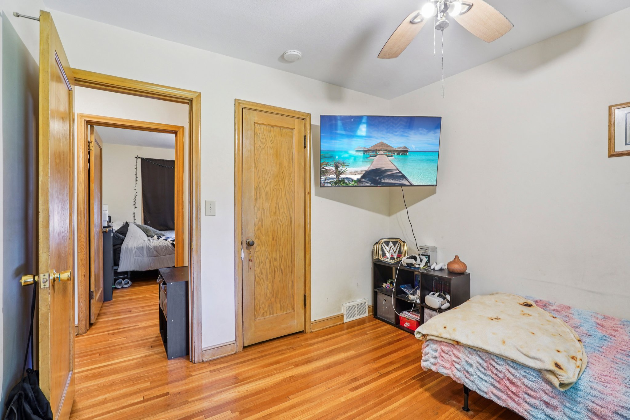 36th Ave N-S2108-031.jpg