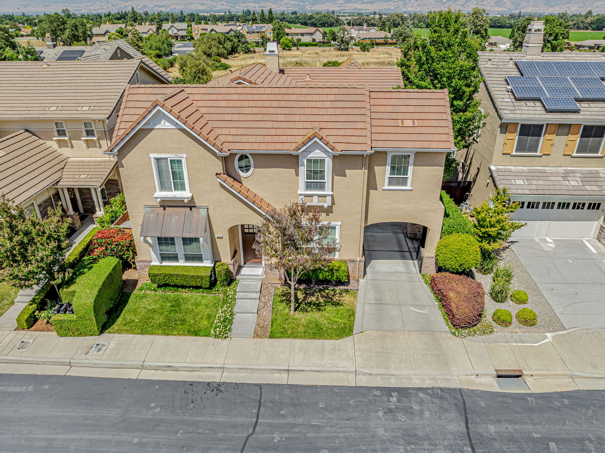 001_AERIAL_ 5812 Cajon Way  Gilroy