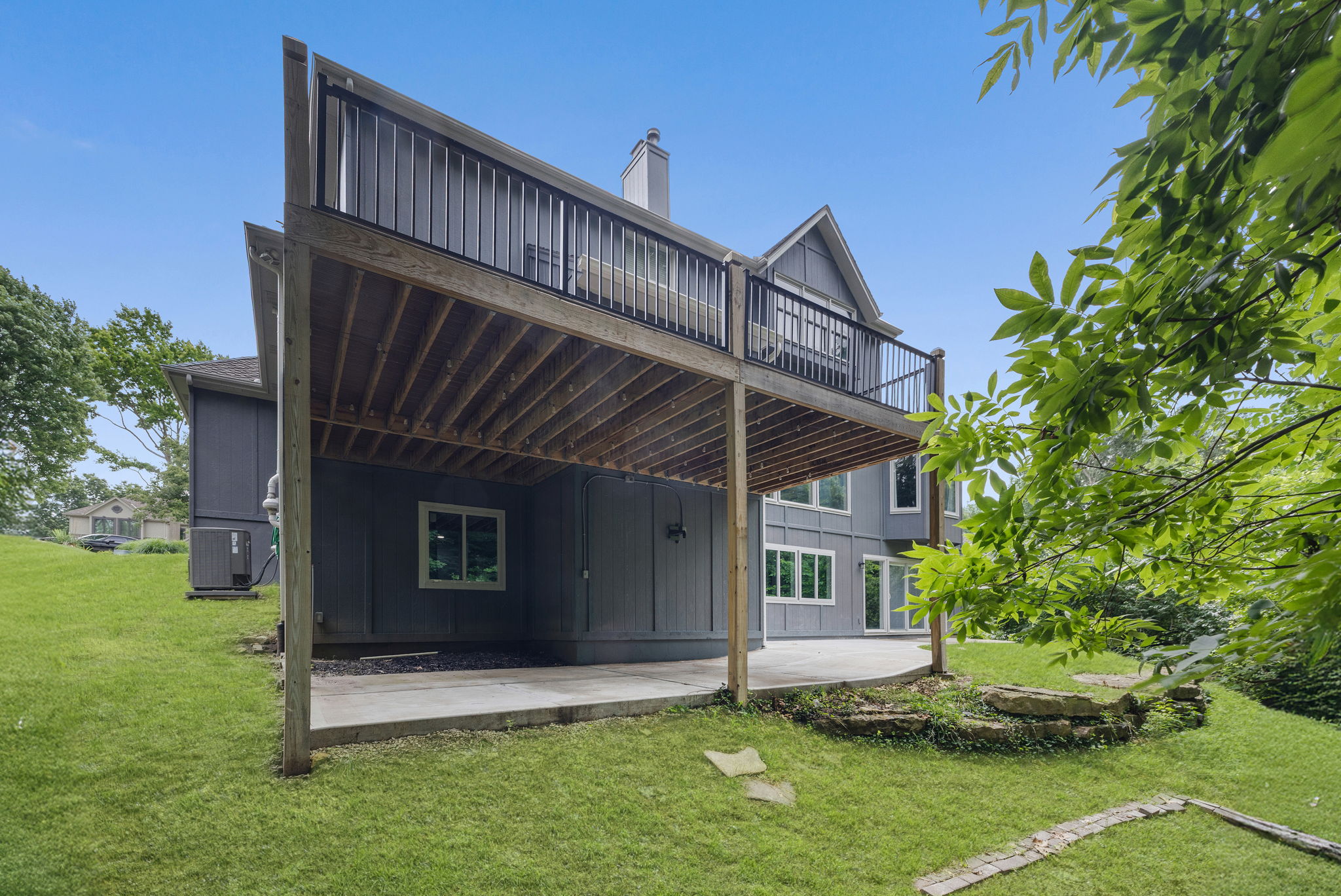  Photo 68