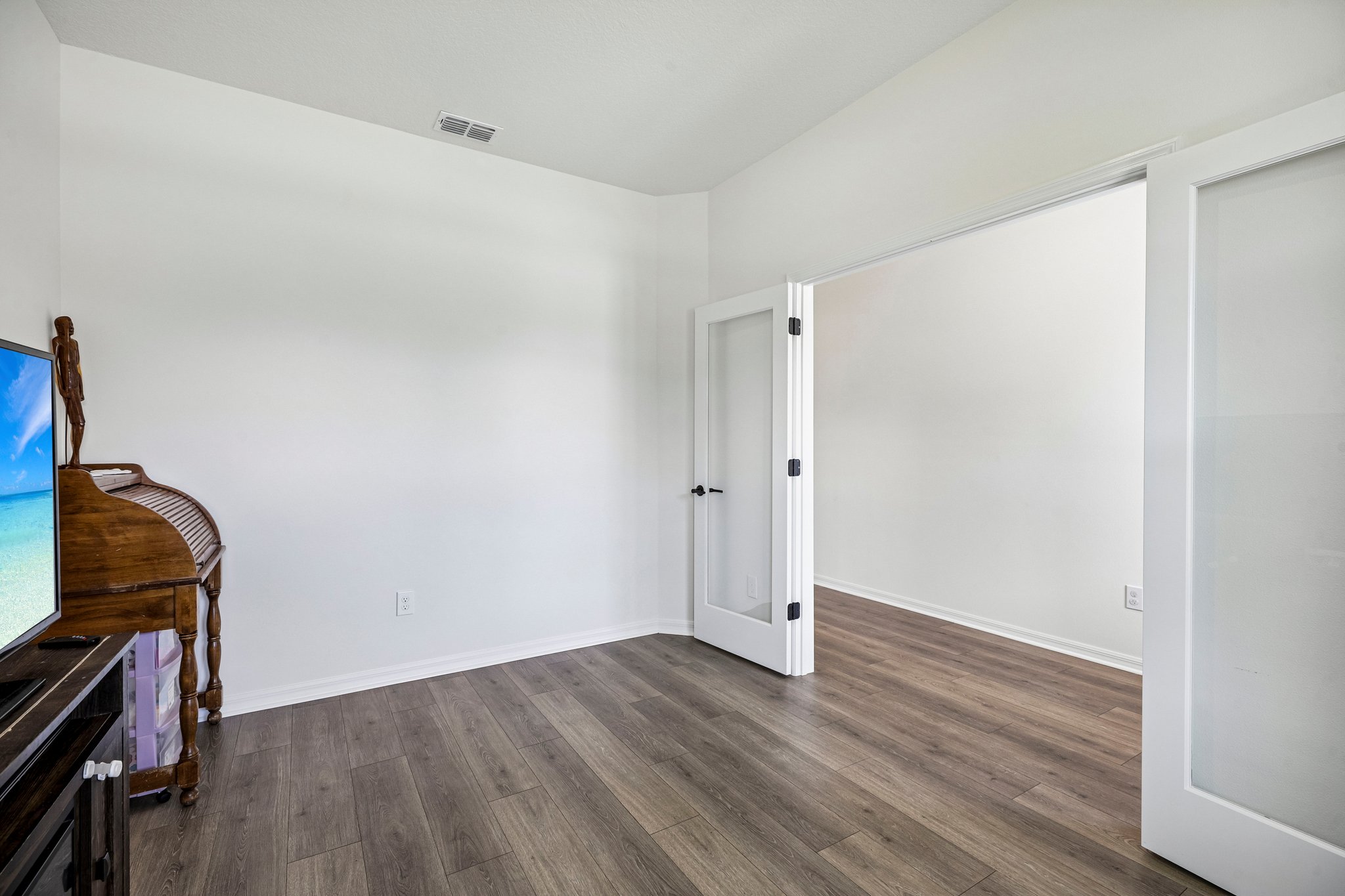 Native Oak St-S1909-026.jpg