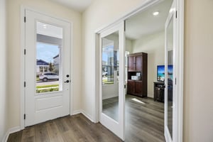 Native Oak St-S1909-010.jpg