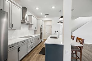 Native Oak St-S1909-022.jpg