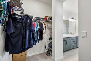 Native Oak St-S1909-036.jpg