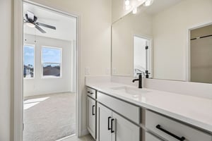 Native Oak St-S1909-047.jpg