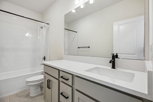 Native Oak St-S1909-054.jpg