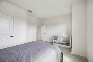 Native Oak St-S1909-057.jpg
