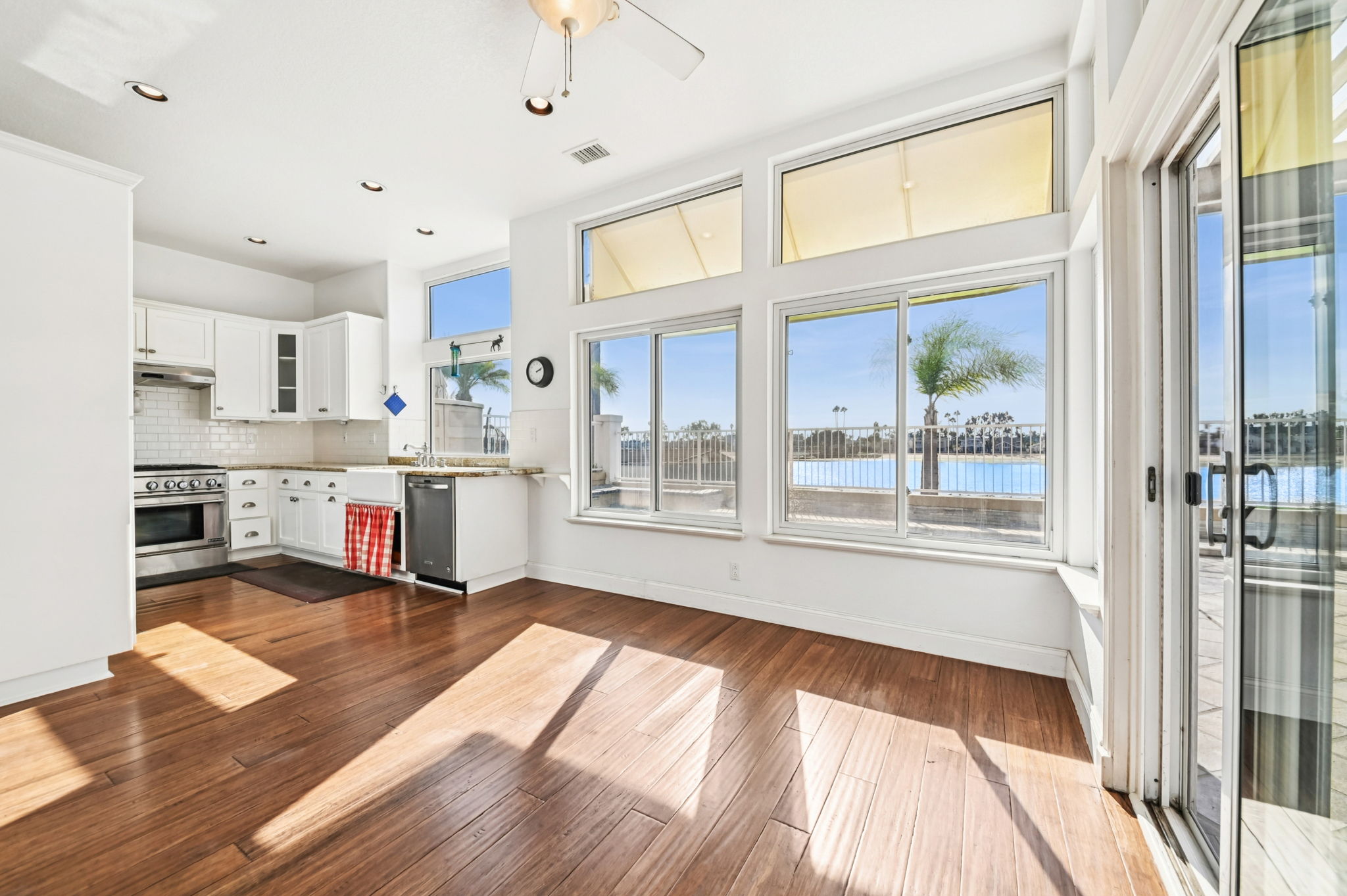 5812 Spinnaker Bay Dr-L0611-016