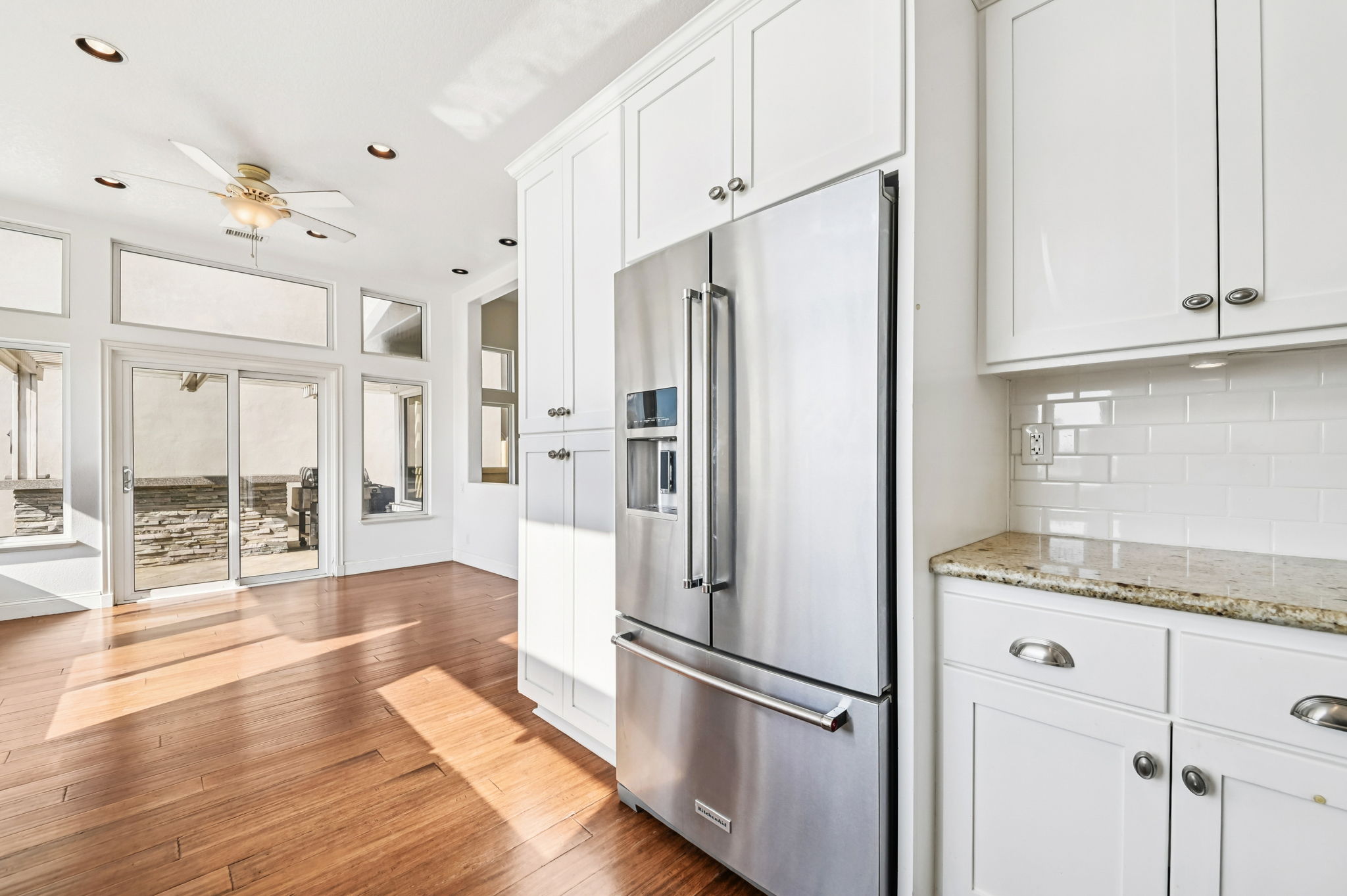 5812 Spinnaker Bay Dr-L0611-024