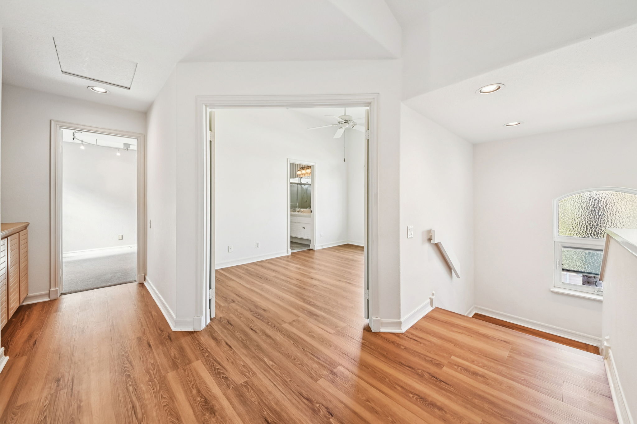 5812 Spinnaker Bay Dr-L0611-026