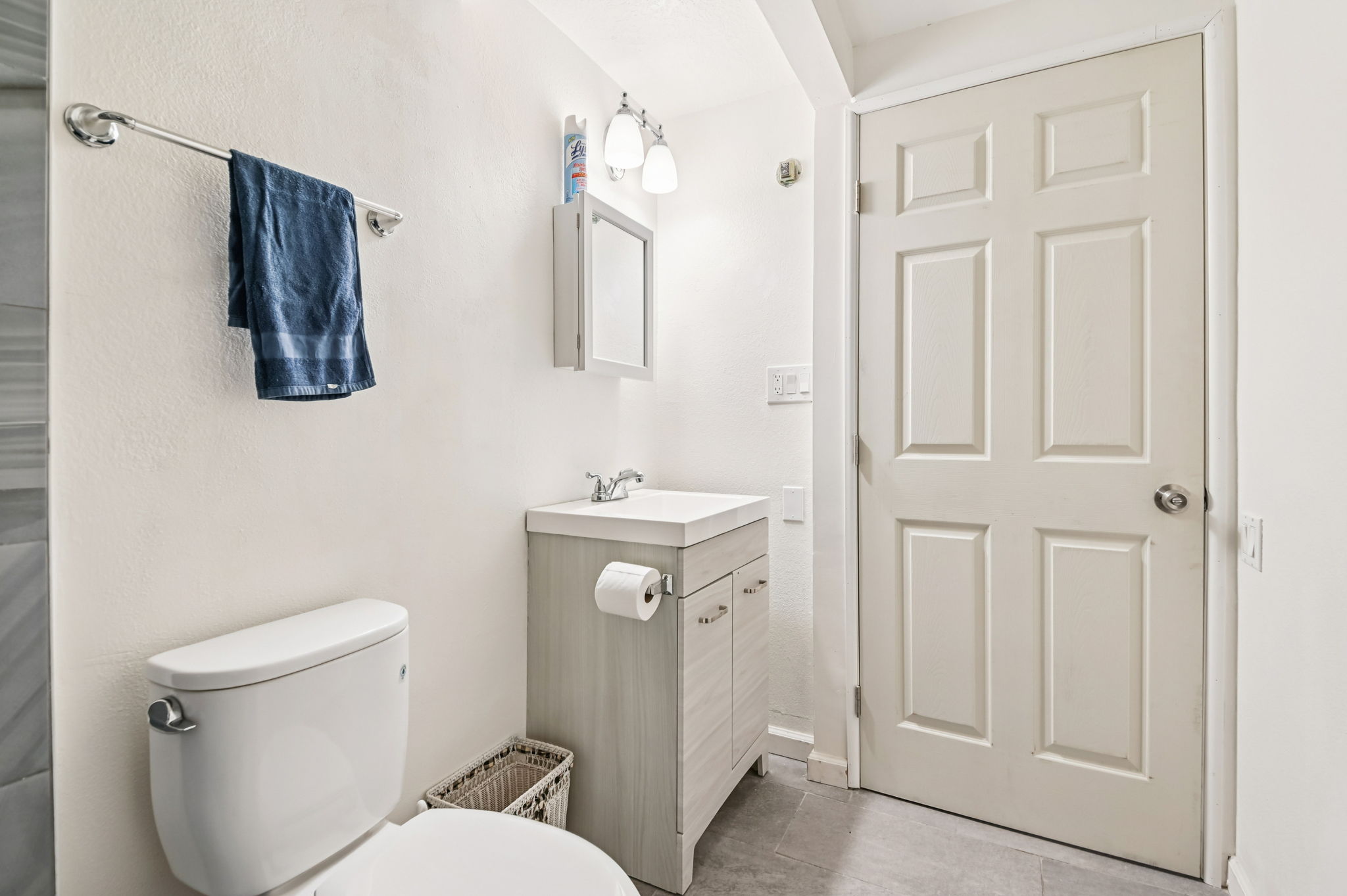 5812 Spinnaker Bay Dr-L0611-049