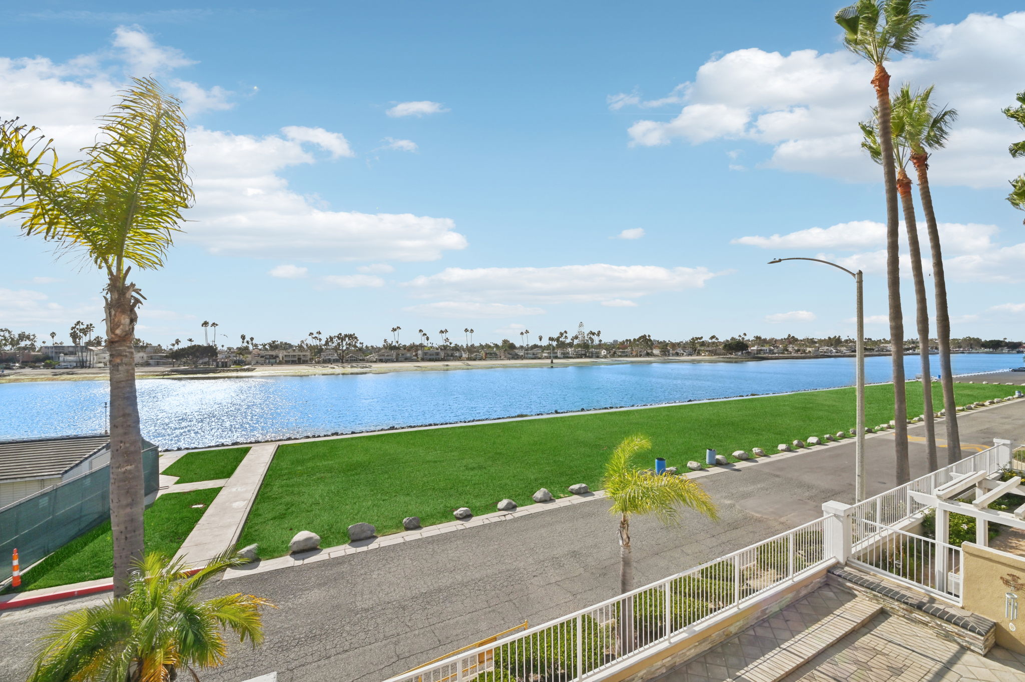 5812 Spinnaker Bay Dr-L0611-059