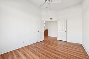 5812 Spinnaker Bay Dr-L0611-030