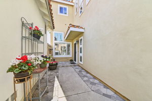 5812 Spinnaker Bay Dr-L0611-050