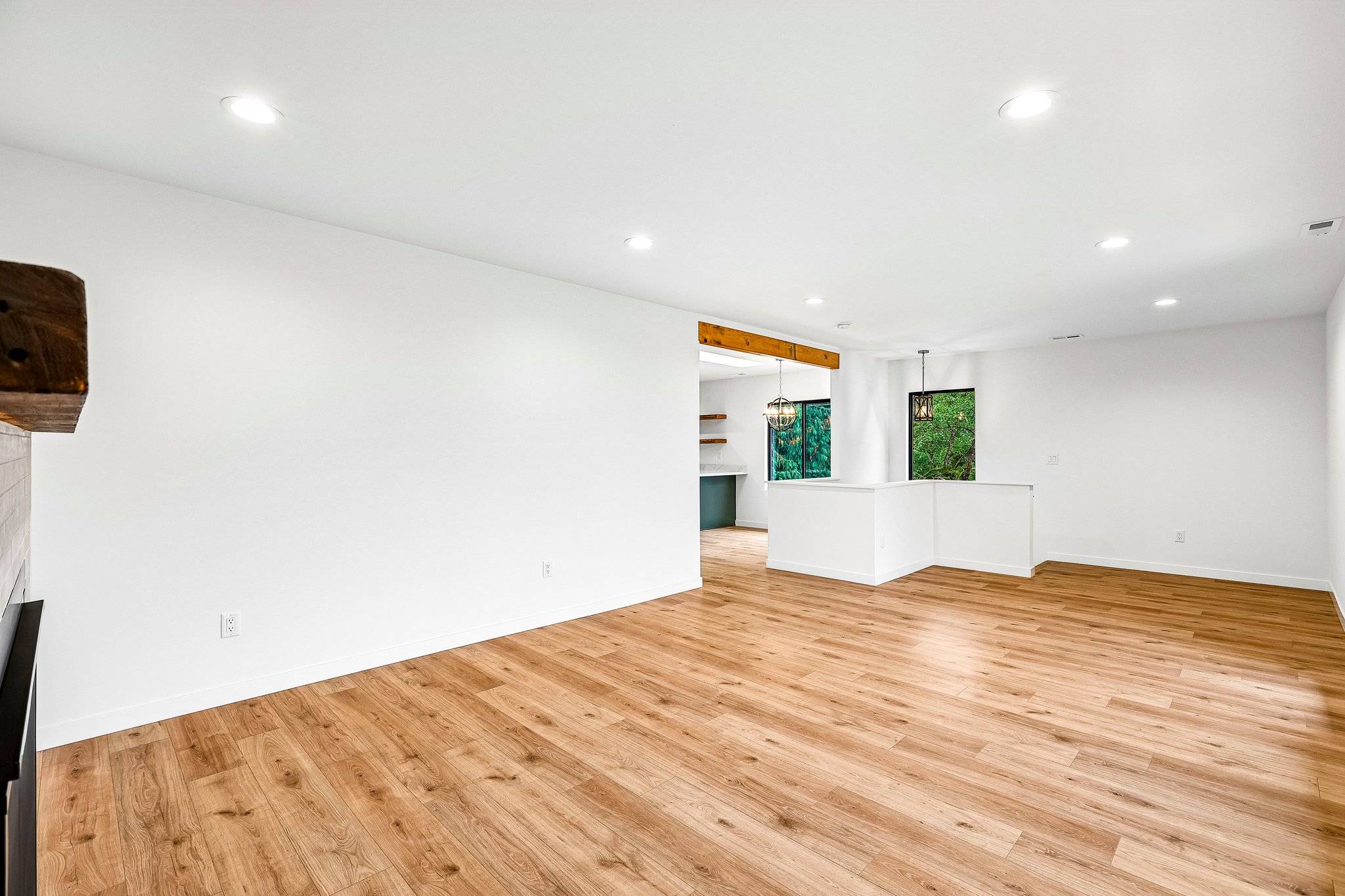 83rd Ave SE-S1610-013.jpg
