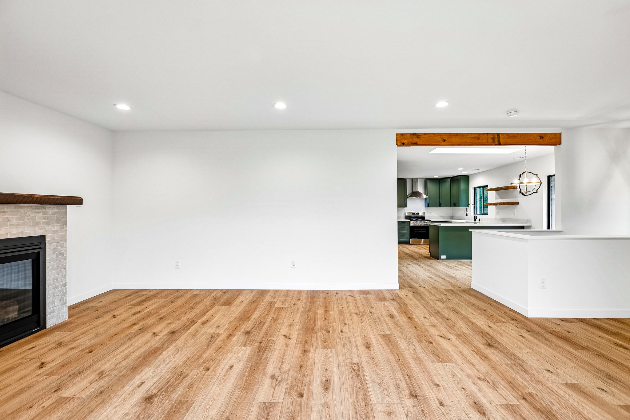 83rd Ave SE-S1610-015.jpg