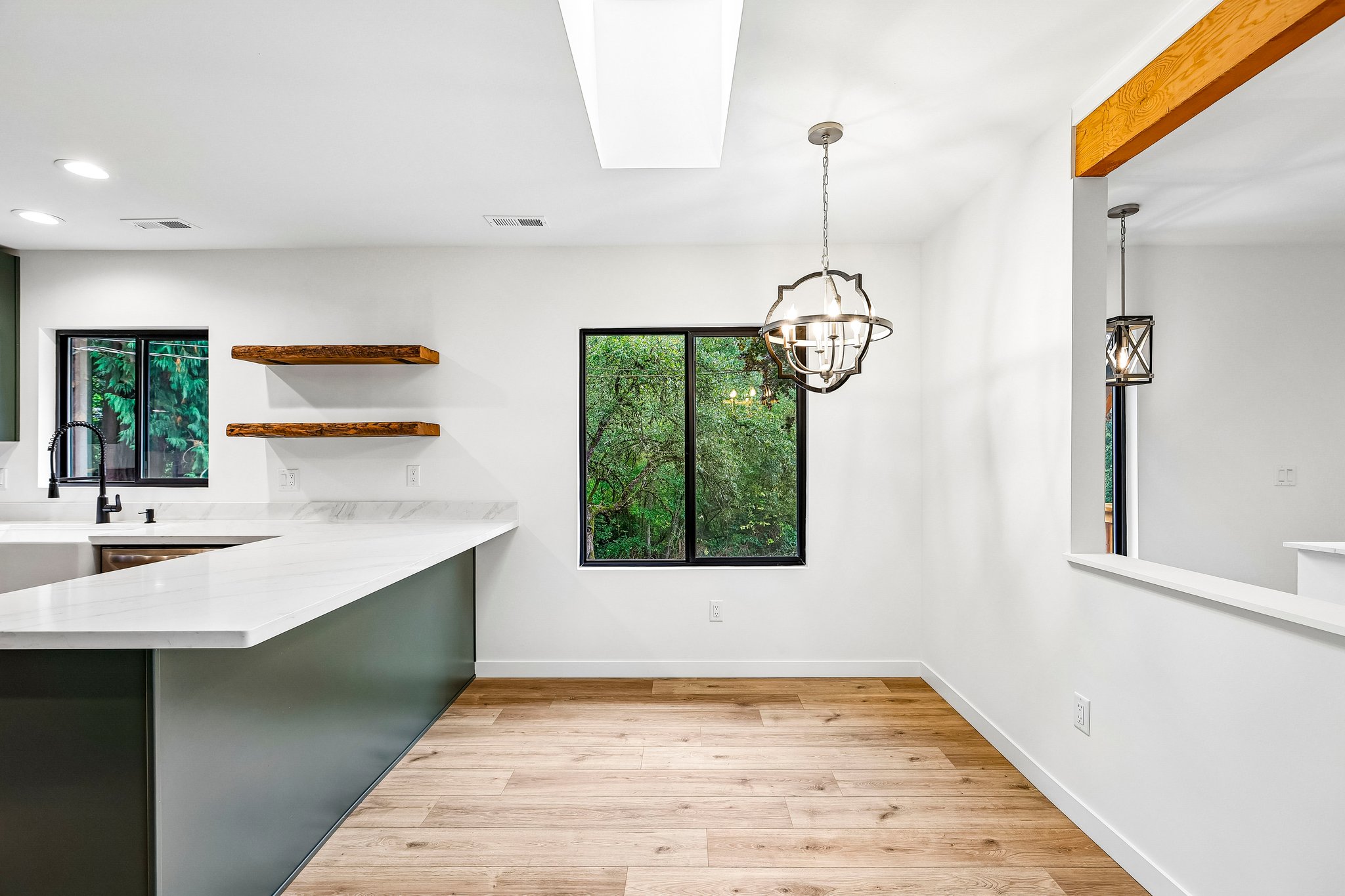 83rd Ave SE-S1610-016.jpg