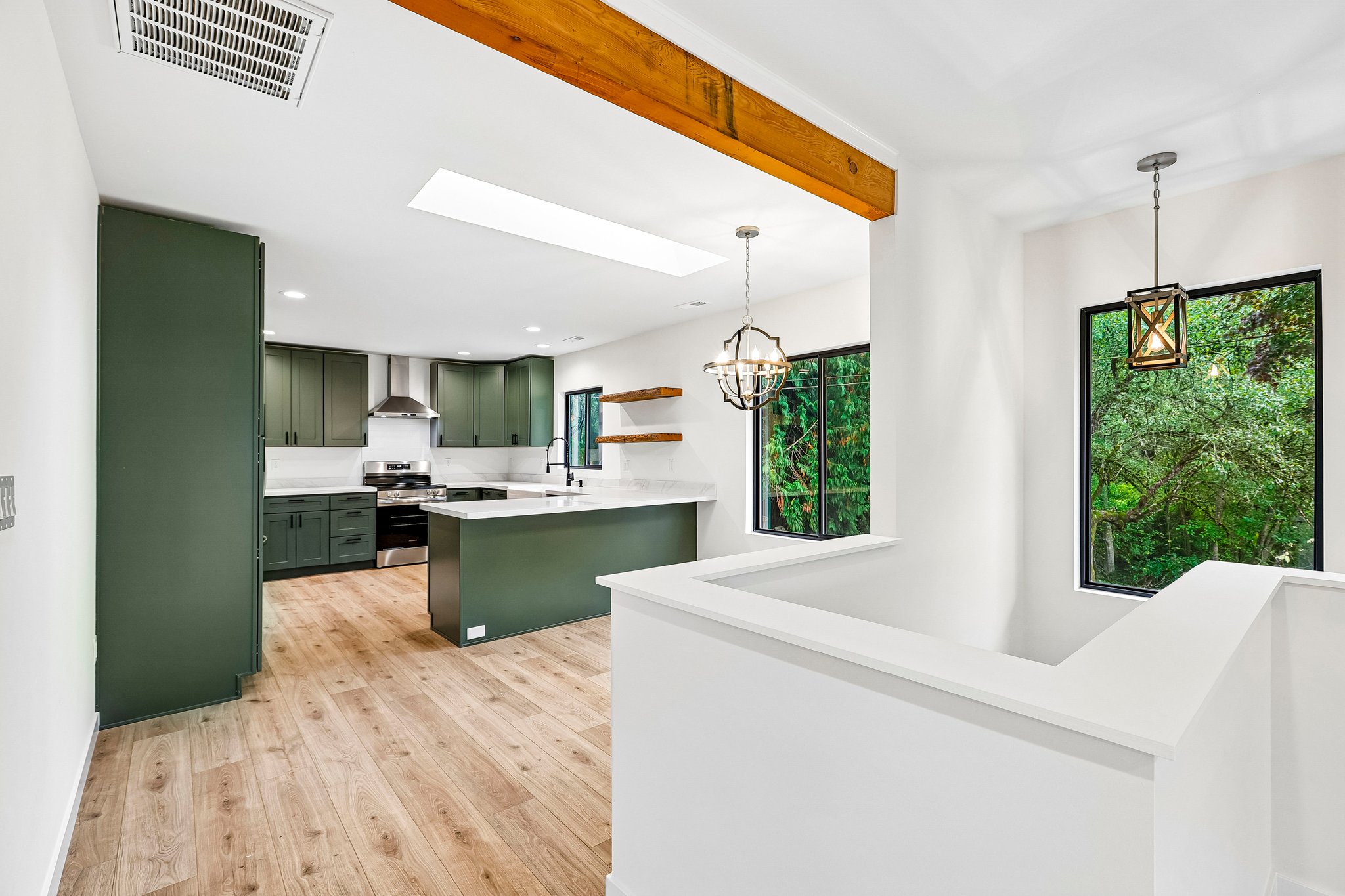 83rd Ave SE-S1610-018.jpg