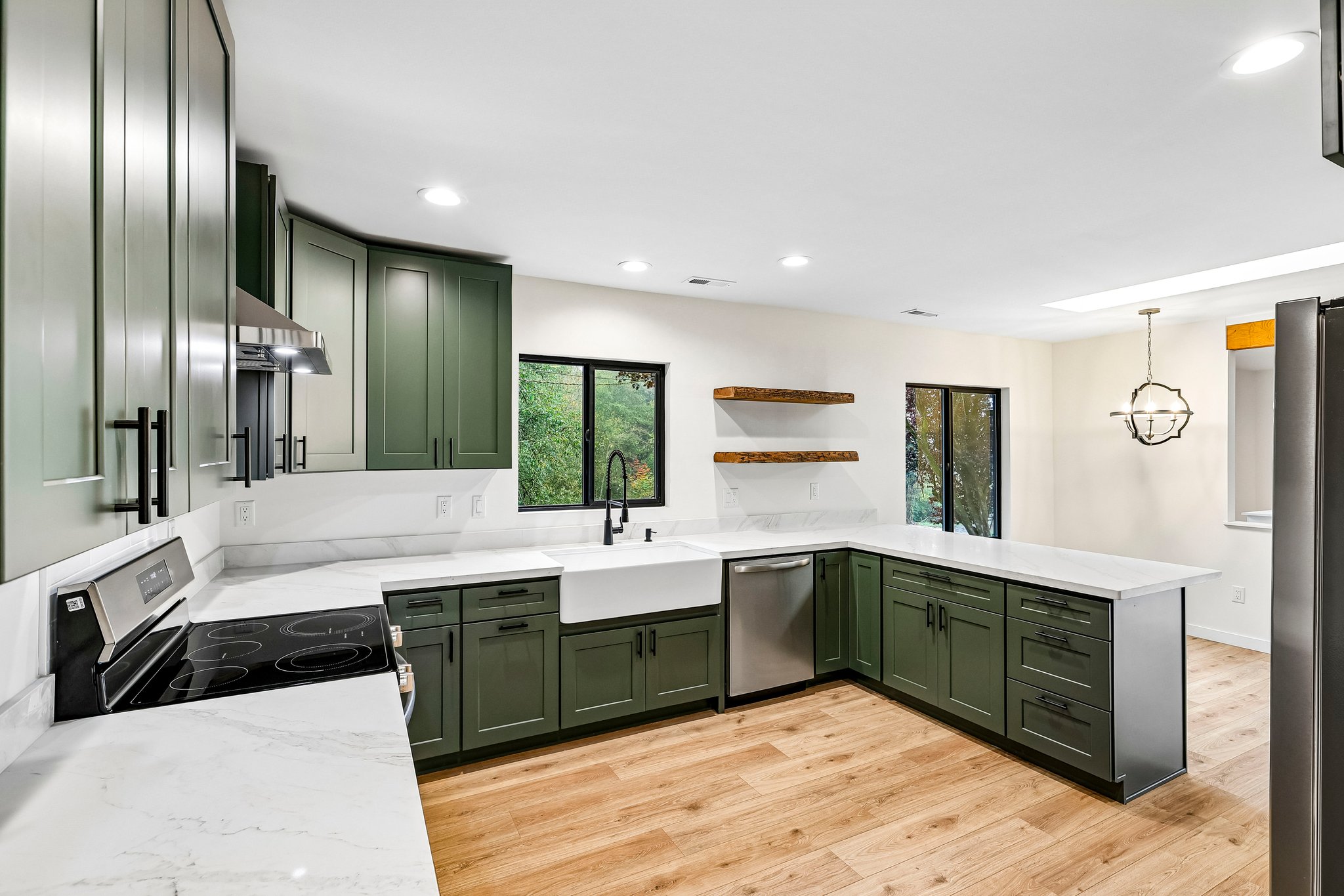 83rd Ave SE-S1610-020.jpg