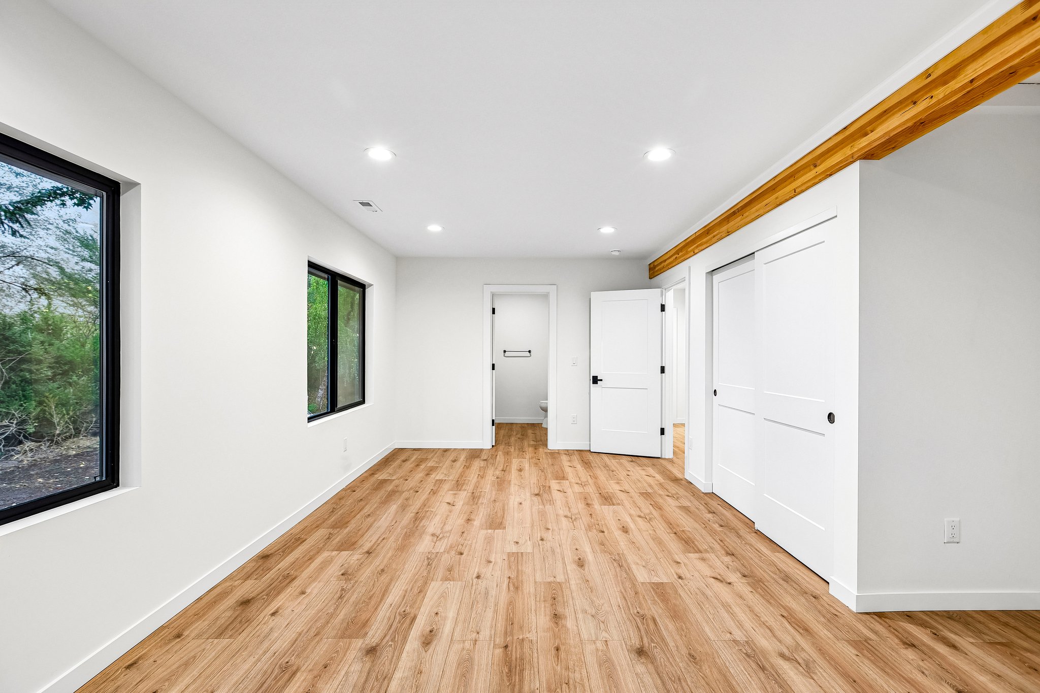 83rd Ave SE-S1610-036.jpg
