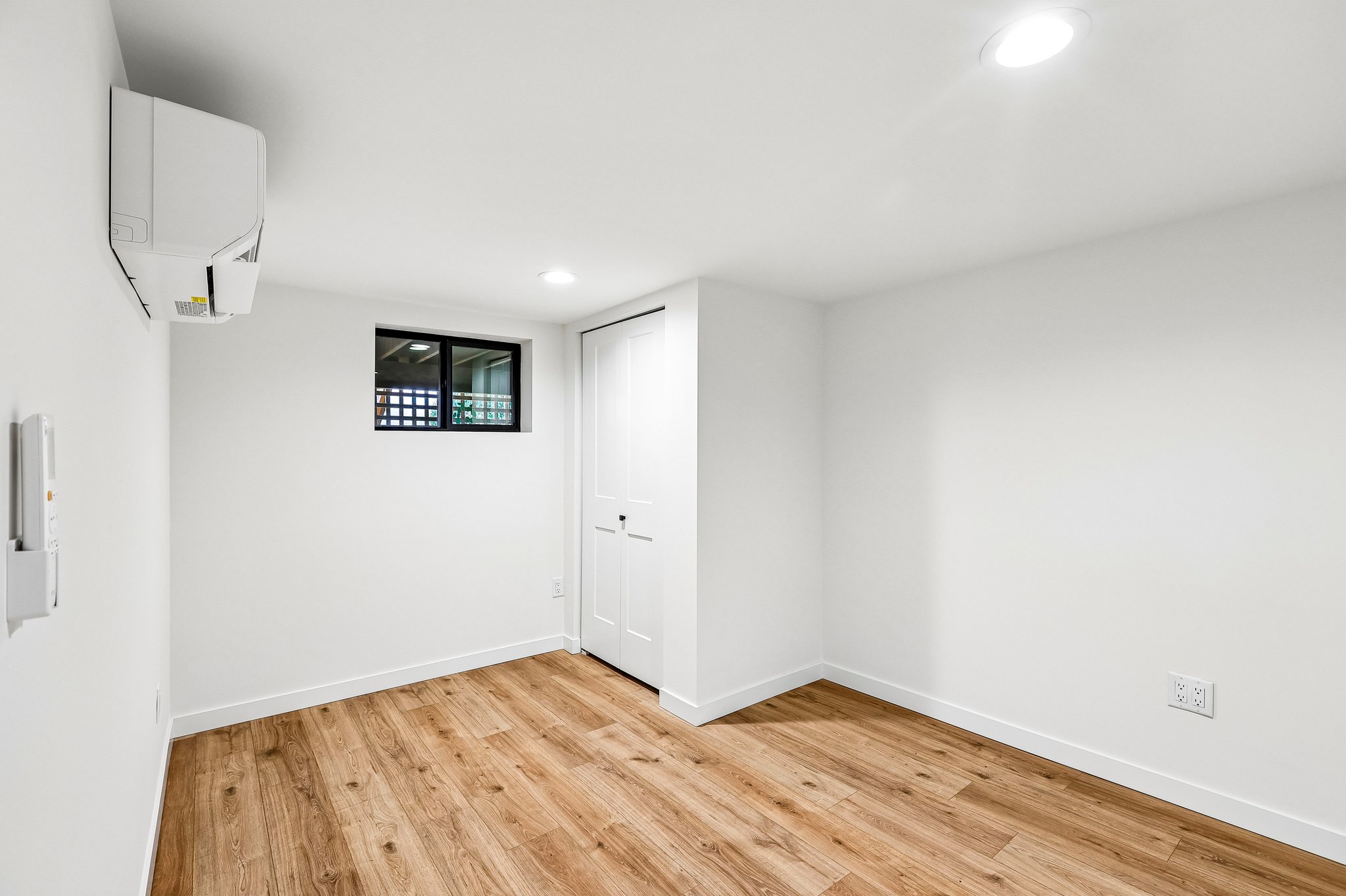 83rd Ave SE-S1610-043.jpg